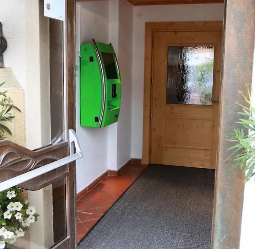 Hotell Traublingerhof - Self Check In 3*