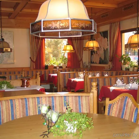 Traublingerhof - Self Check In Hotel