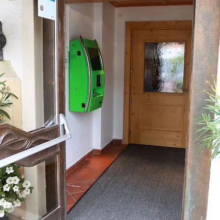 Otel Traublingerhof - Self Check In 3*